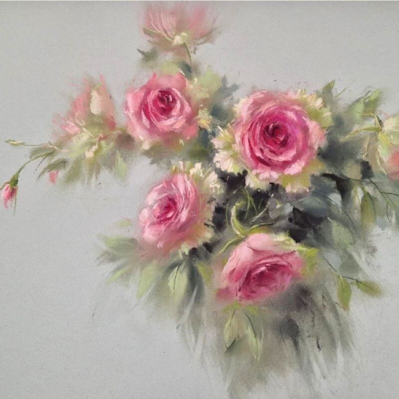 Розовые розы